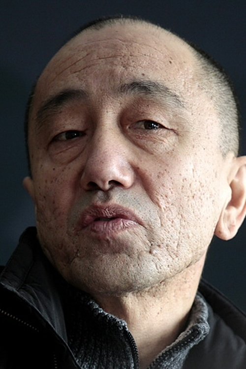 Darezhan Omirbayev as 