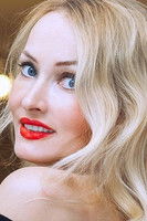 Tanja Ribič as Afrodita