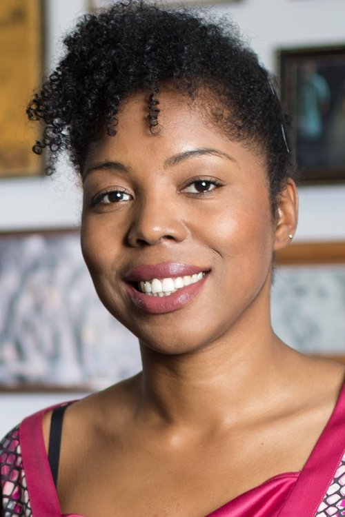 Laurence Lascary as Elle-même