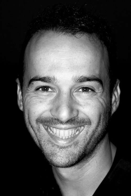 Javier Bolea as Hermano