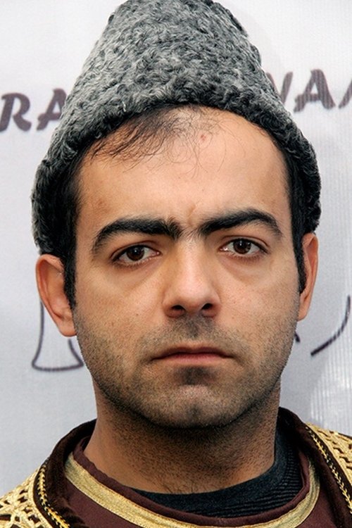 Rovshan Agayev as Edik