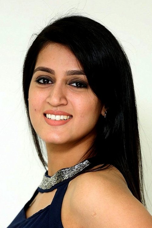 Viviya Santh as Nandhitha