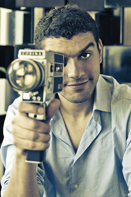 Talal Selhami as Gnome (voice)