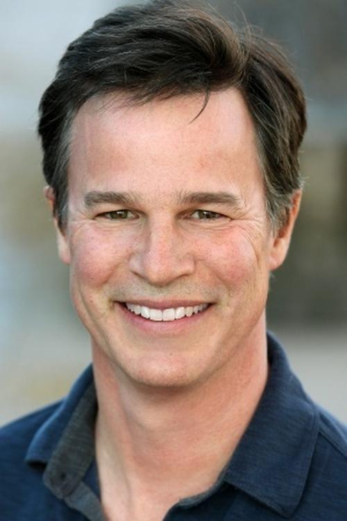 Hank Rogerson as Arthur