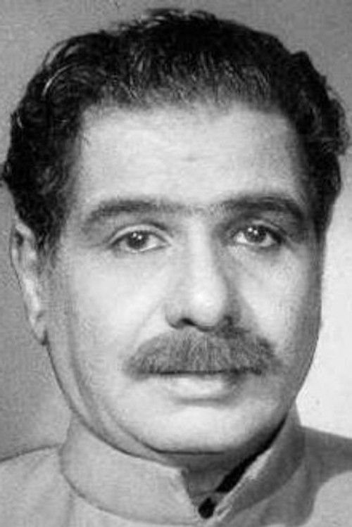 Chittoor V. Nagayya as Dasaratha