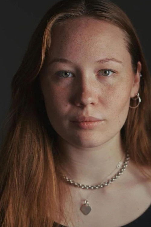 Kaliope as Frankie Stonem