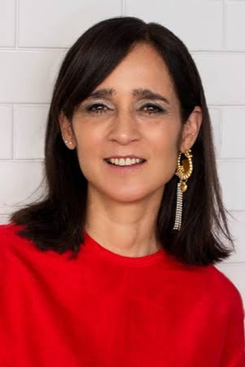 Julieta Venegas as self