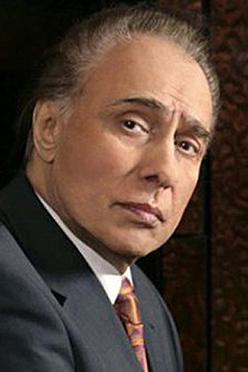 Nikolai Slichenko as Petrya