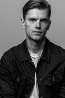 Max Ulveson as The Barista