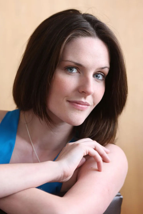 Ashley Lilley as Ali