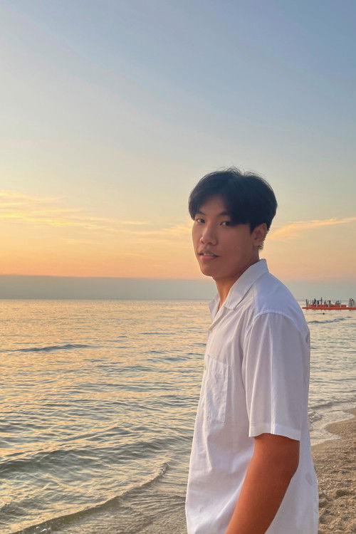 Pattarapon Sirianan as Defense Attorney