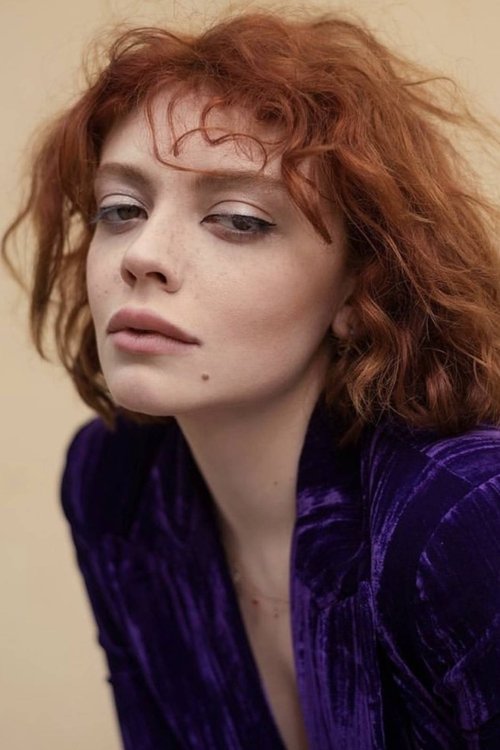 Serena De Ferrari as Gemma