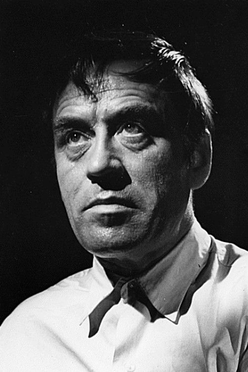 Heimo Lepistö as Pentti Terva (uncredited)