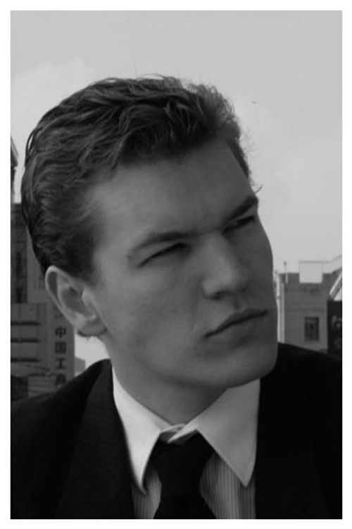 Karl Dominick as Leon