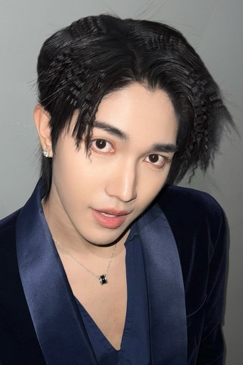 Ratana Aiamsaart as Dinneaw