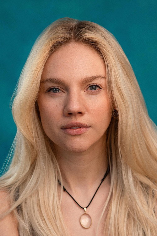 Áine Rose Daly as Ilene