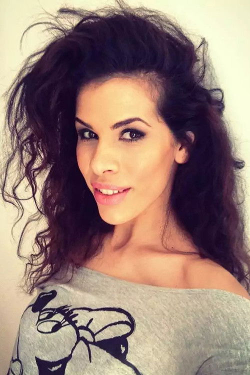 Veronika Strapková as Lady in Waiting