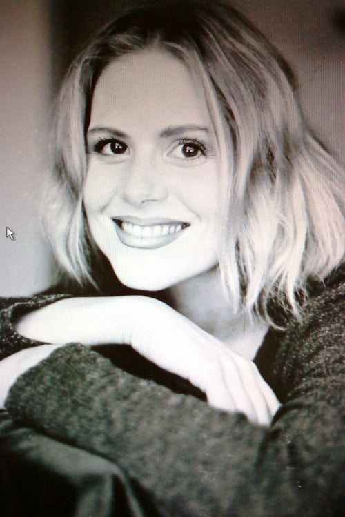 Hedvig Lagerkvist as Carola