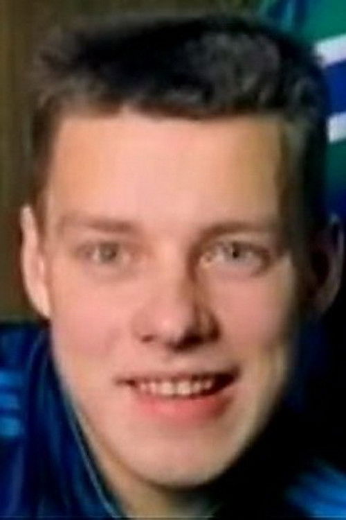 Aleksei Skvortsov as Kostya Kuznetsov