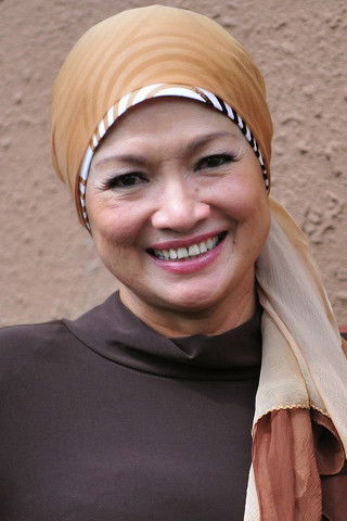 Fadilah Mansor as Khai's Mother