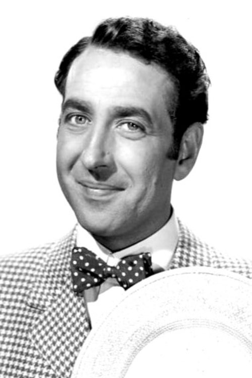 Jules Munshin as François