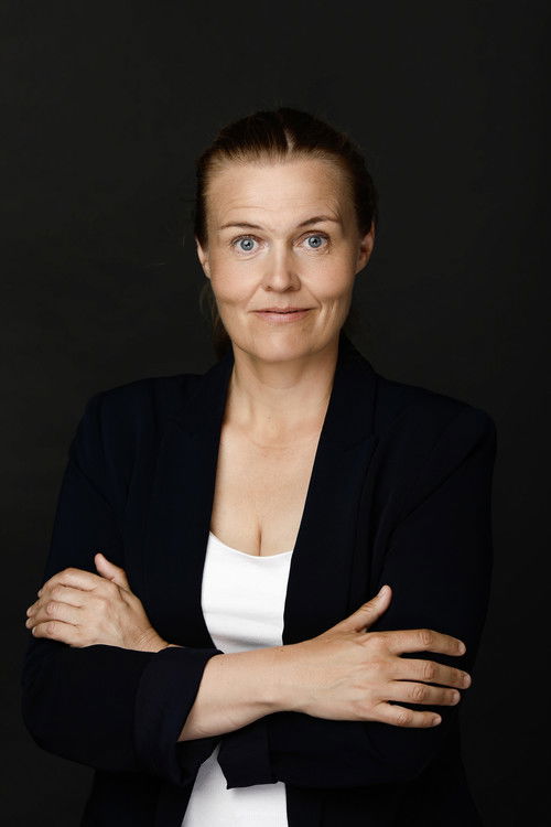 Desirée Ehn as Madeleine