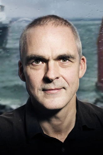 Yngve Leidulv Sætre as Fred / The Shark