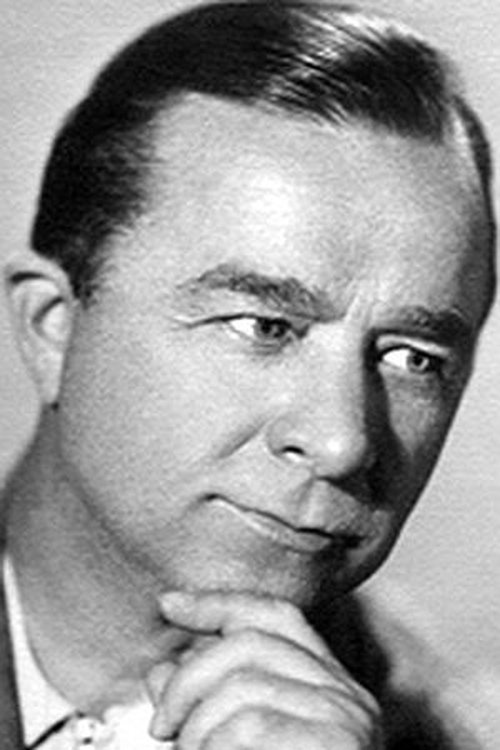 Pyotr Dolzhanov as Vladimir Danilovich