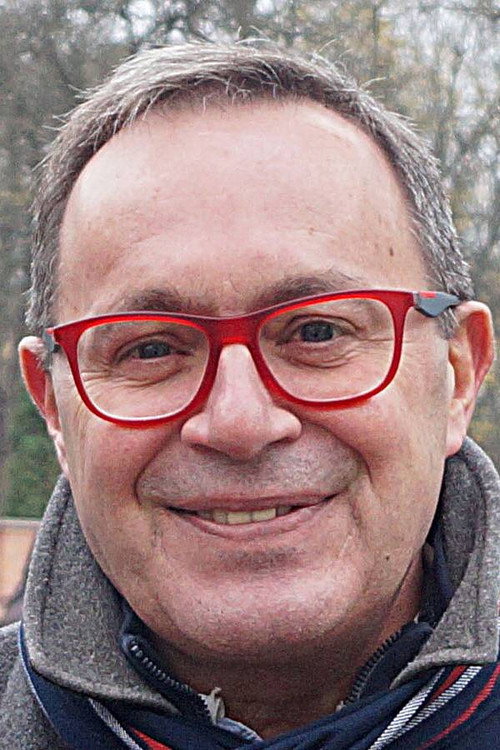 Tomasz Sianecki as Self - Host