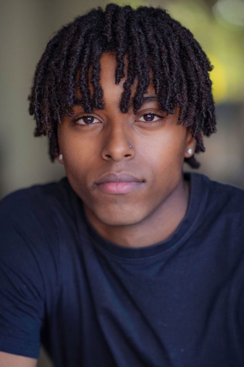 Mekonnen Knife as Vargas