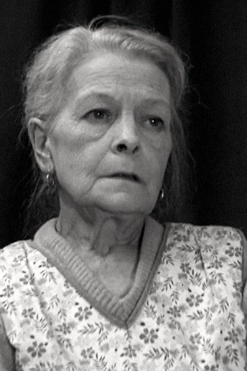 Helena Gloag as Father's mother