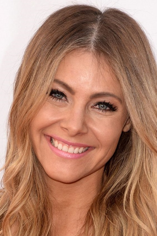 Katie Krause as Moira Kearney