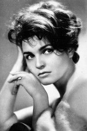 Anastasiya Bakardzhieva as Druzhinnata