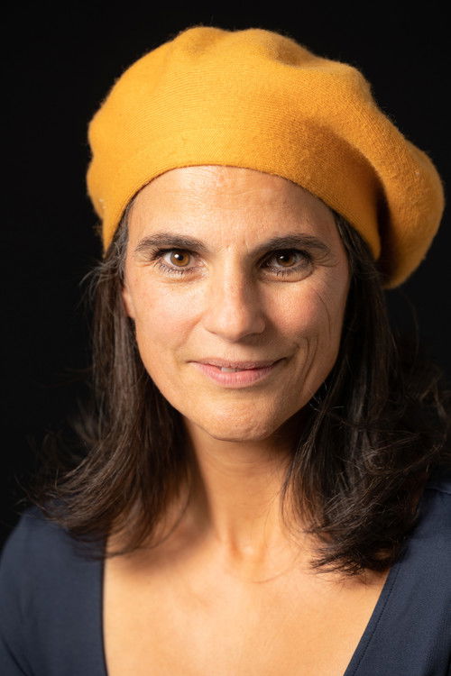 Julia Neidhardt as Nurse Petra