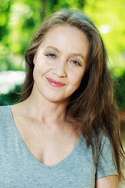 Anikó Für as Berta, az államtitkár felesége