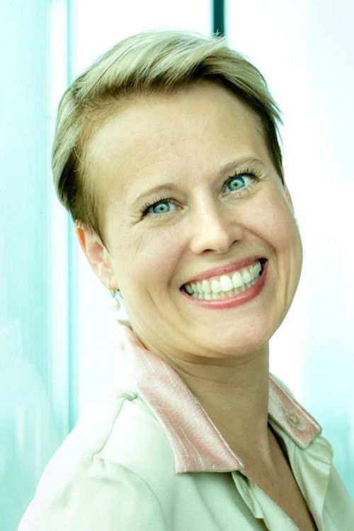 Catherine Kools as Lies