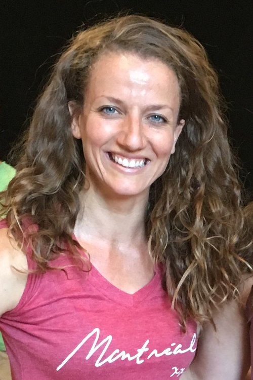 Anita Nittoly as Red Haired Fighter