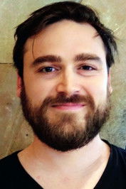 Erwann Chandon as (voice)