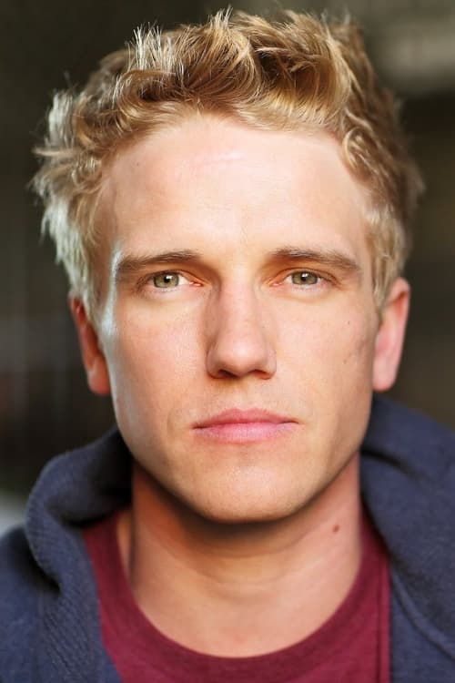 Luke Stratte-McClure as Thorn Gardener
