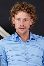 Ewout Genemans as Bastiaan van Diemen