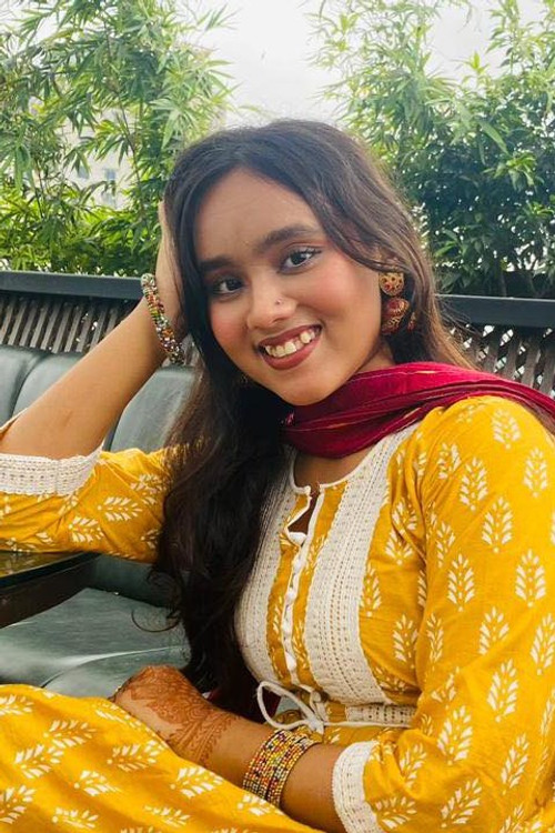 Israt Jahan Tasfir as Child Afsana