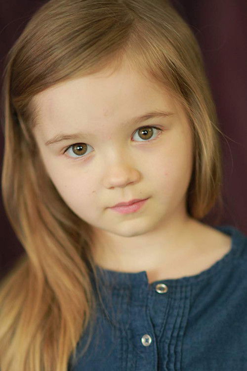 Evangeline Hill as Stella Grant (young)