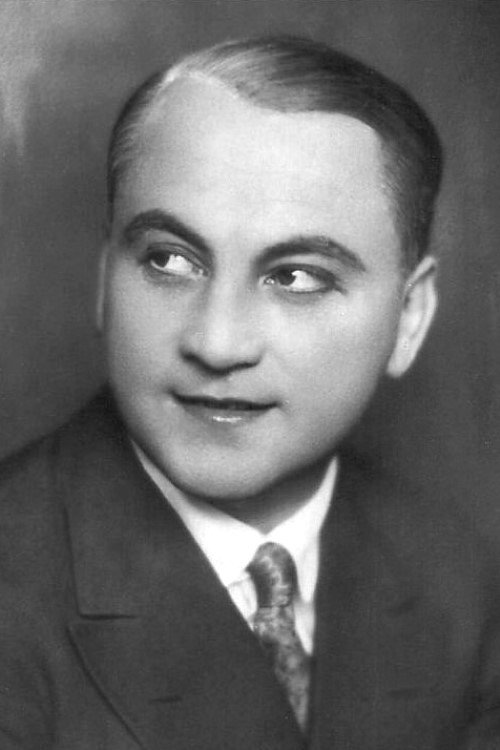 Kurt Vespermann as Mieke