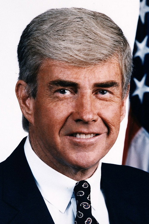 Jack Kemp as Self