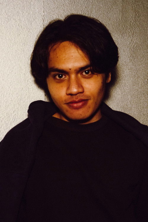 Vaizal Bagaskara as Fajar Kusuma