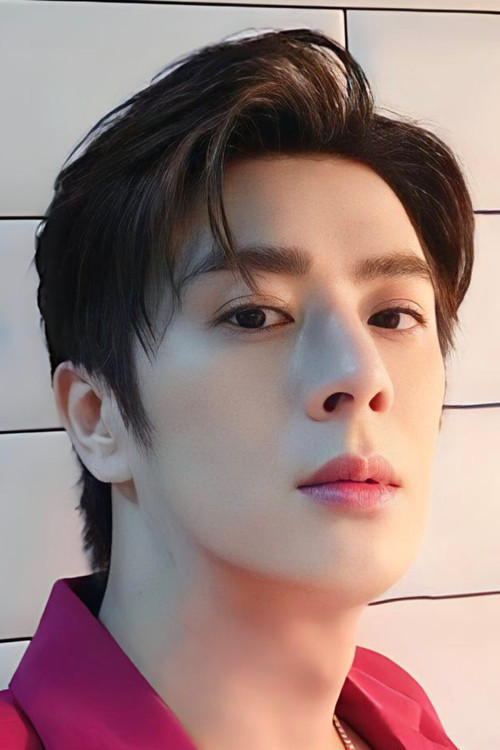 Panupong Waraakesiri as 