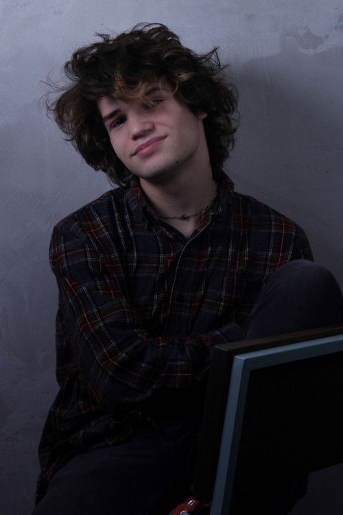 Joey Carrier as Dakota