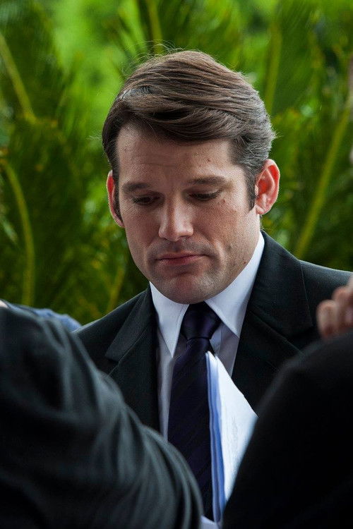 Brad Kendrick as Mayor