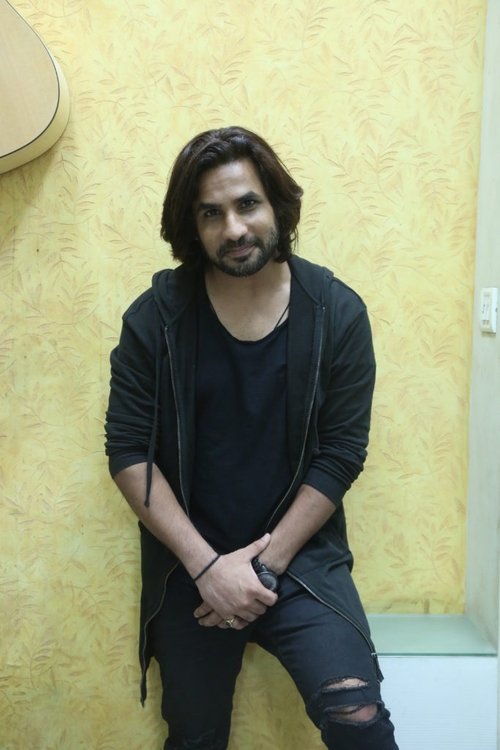 Krrip Kapur Suri as Agni