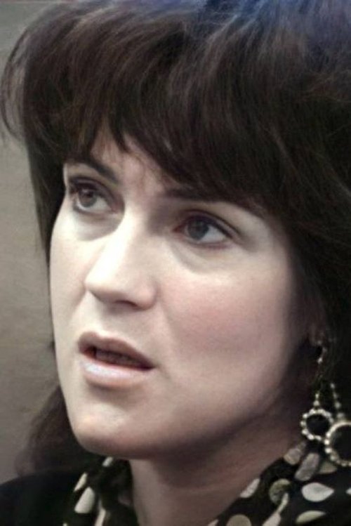 Stephanie Sarver as Vera